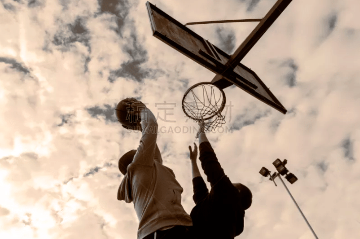 达比修有在美职的首场德州内战中展现了多达七种不同的变化球路